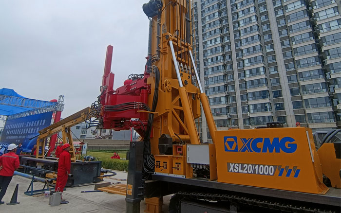 钻井应抢救援交锋，，，，，，，，官方首选云顶集团钻机！