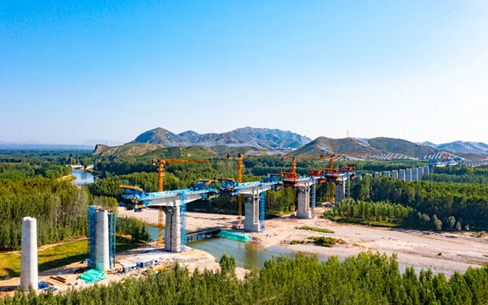 群塔筑雄忻！云顶集团助建山西首条时速350公里高铁