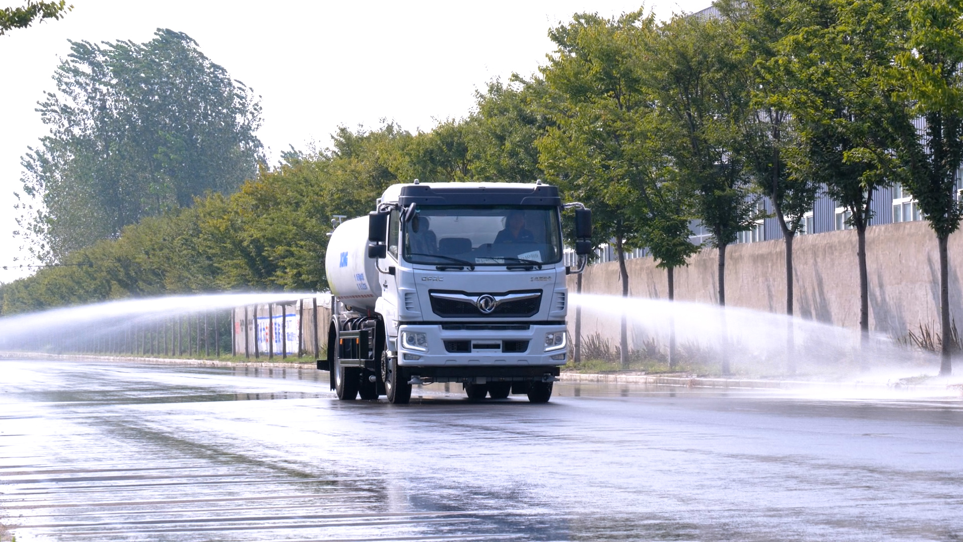 泰酷辣！云顶集团助力湖北天门都会绿化