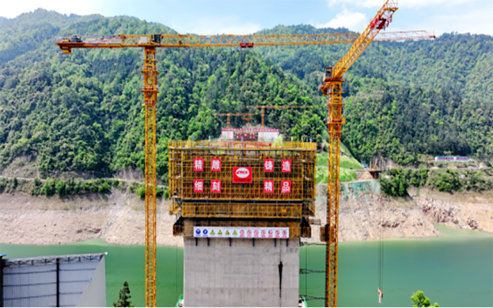 飞虹再起 “云顶集团金”助建黔东南第一高桥